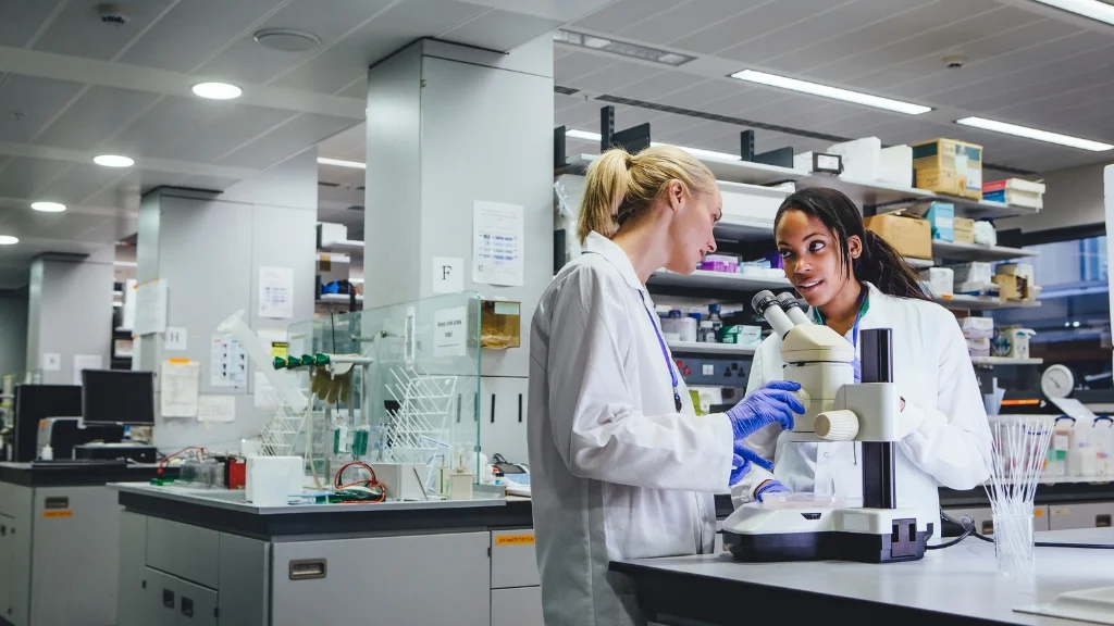 The Role of Research and Development in Creating Advanced Skincare Formulations